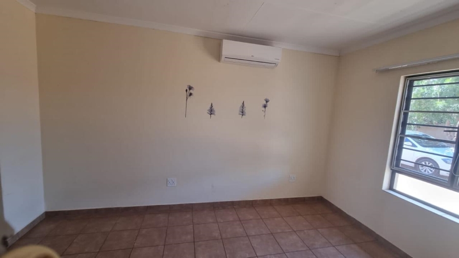 4 Bedroom Property for Sale in Kathu Northern Cape
